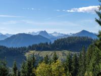 Herrliche Fernsicht vom Wanderweg